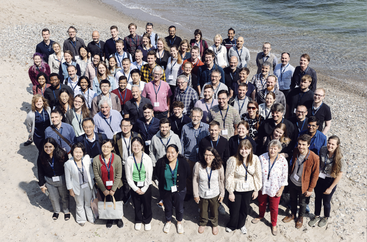 Group photo from the EM-23 conference